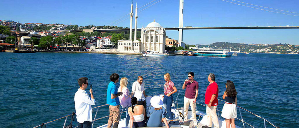 Dolmabahçe Palace and Bosphorus Yacht Tour: A Journey Through History and Luxury